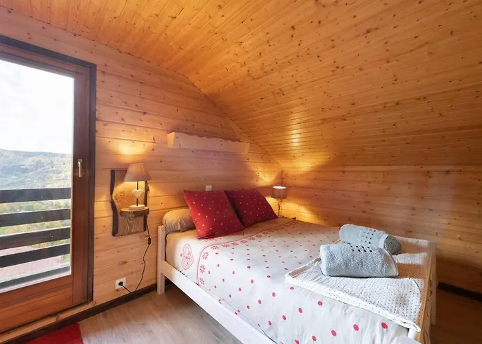 Horská chata Avec Sauna, Magnifique Vue Et A 400m Des Pistes