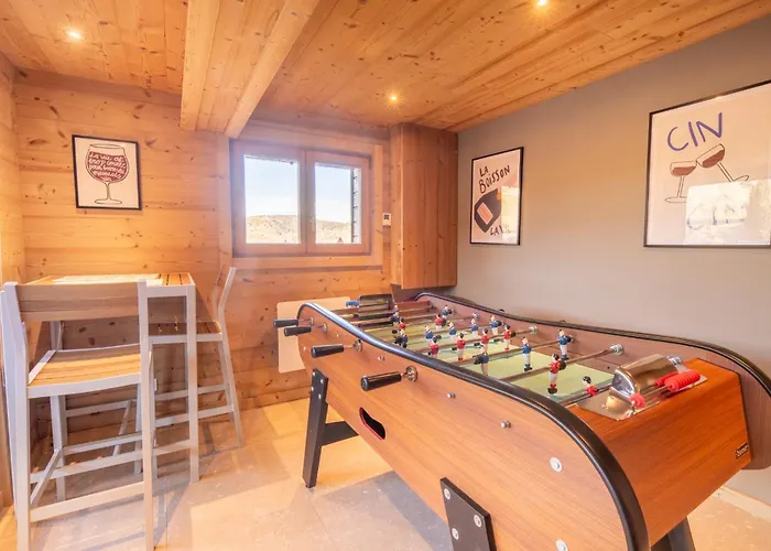 Chalet Chalet Avec Sauna, Magnifique Vue Et A 400m Des Pistes